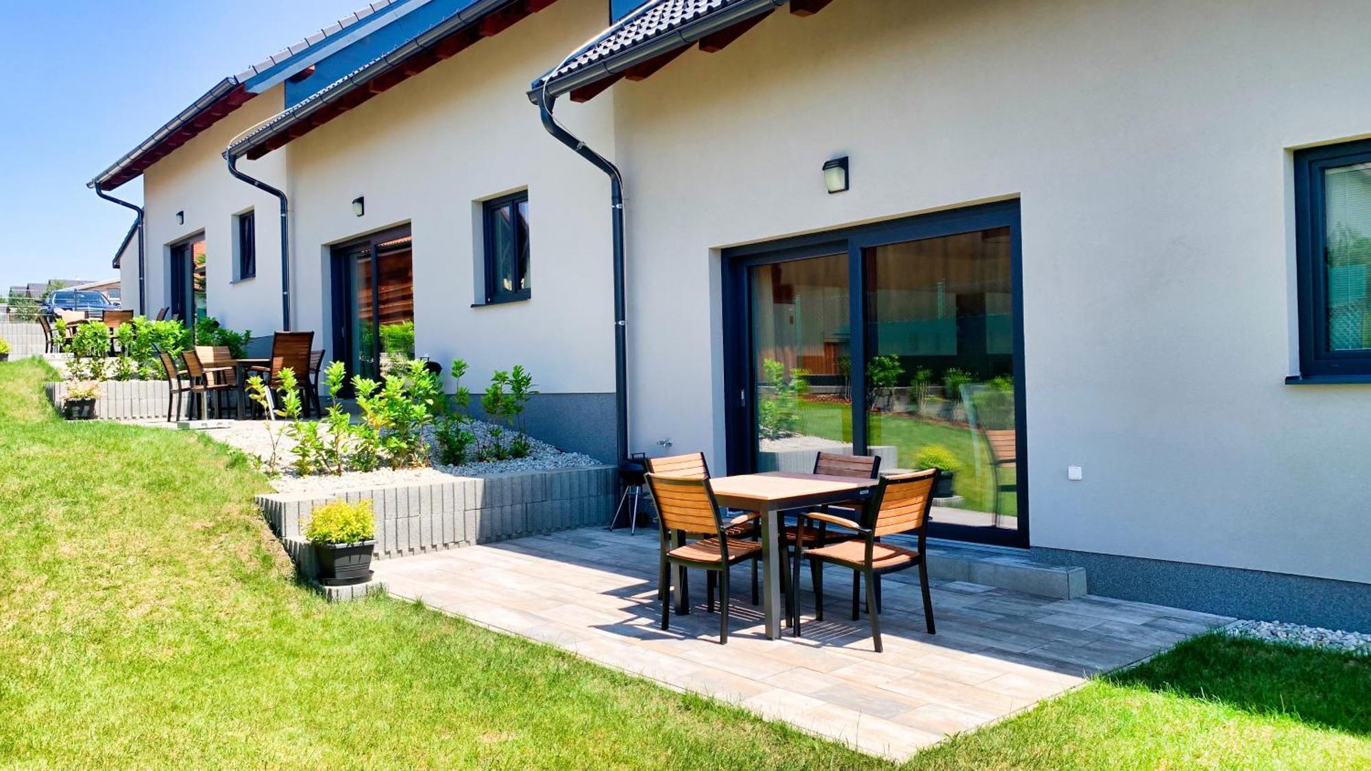 Apartmanove Domy Lipno 1 Frymburk Exterior photo