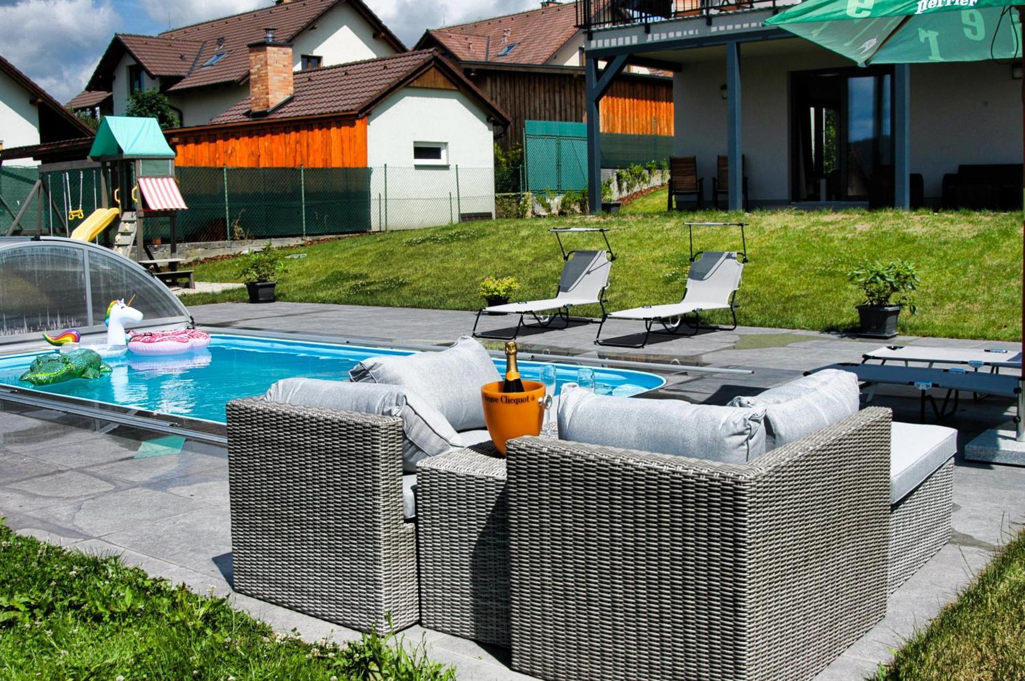 Apartmanove Domy Lipno 1 Frymburk Exterior photo